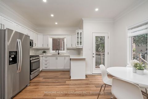 Photo 13 at 2126 Springdale Road, WM Westmount, Oakville