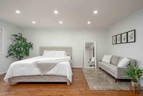 Photo 20 at 2126 Springdale Road, WM Westmount, Oakville