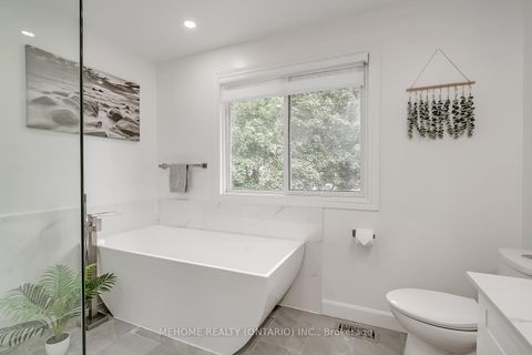 Photo 23 at 2126 Springdale Road, WM Westmount, Oakville