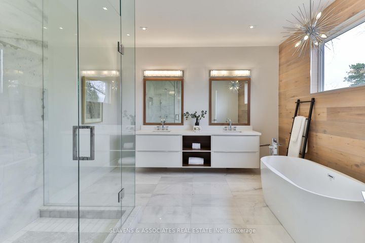 Photo 22 at 271 Jennings Crescent, BR Bronte, Oakville