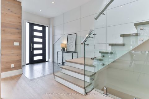 Photo 18 at 271 Jennings Crescent, BR Bronte, Oakville