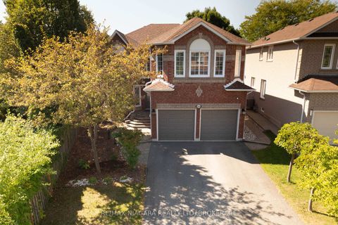 Photo 1 at 2164 Havenbrook Road, RO River Oaks, Oakville