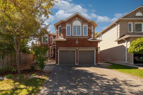 Photo 2 at 2164 Havenbrook Road, RO River Oaks, Oakville