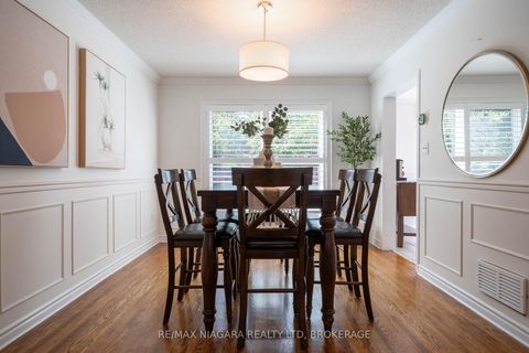 Photo 11 at 2164 Havenbrook Road, RO River Oaks, Oakville
