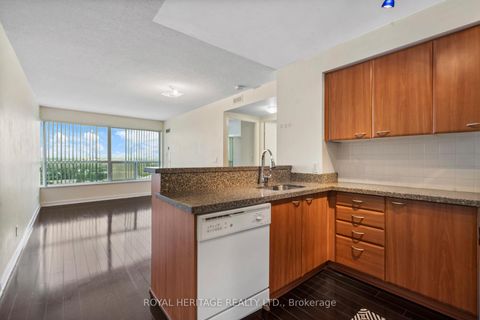 Photo 5 at 1716 - 38 Lee Centre Drive, Woburn, Toronto