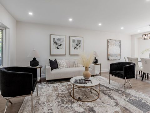 Photo 6 at 9 Eastman Crescent, Leslie Valley, Newmarket