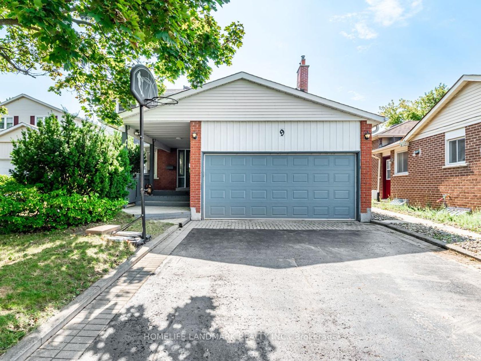 9 Eastman Crescent, Leslie Valley, Newmarket photo number 2