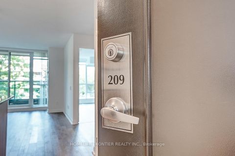 Photo 3 at 209 - 525 Wilson Avenue, Clanton Park, Toronto