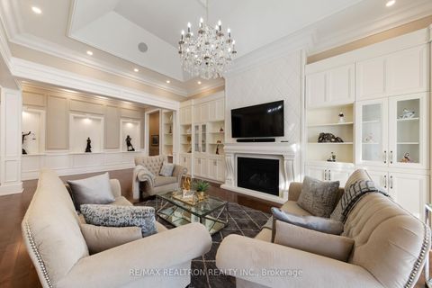 Photo 13 at 223 Crestwood Road, Yorkhill, Vaughan