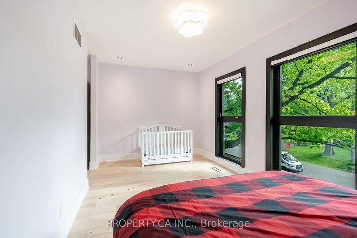 Photo 24 at 58 Farningham Crescent, Rosethorn, Toronto