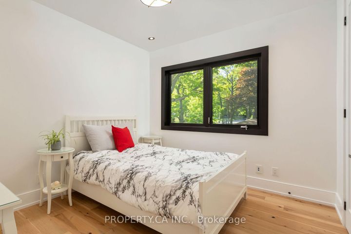 Photo 25 at 58 Farningham Crescent, Rosethorn, Toronto