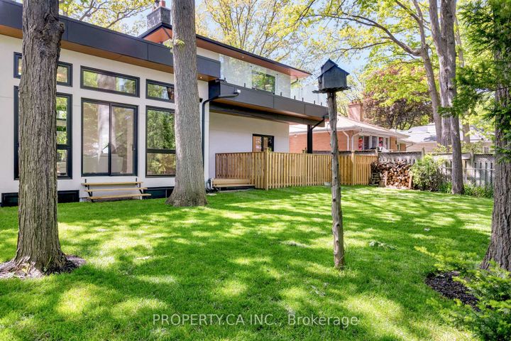 Photo 34 at 58 Farningham Crescent, Rosethorn, Toronto
