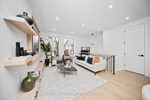 Photo 5 at 67 Lesmount Avenue, East York, Toronto