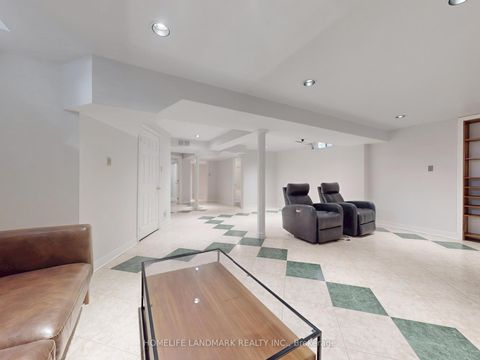 Photo 33 at 143 Alpine Crescent, Rouge Woods, Richmond Hill