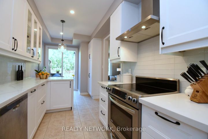 Photo 5 at 2980 Guire Common, Rose, Burlington