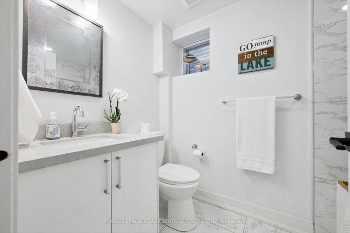 Photo 26 at 1 Hillavon Drive, Rosethorn, Toronto