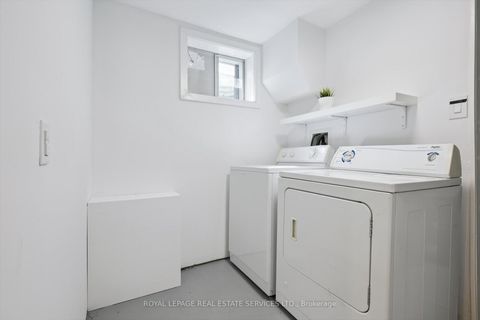 Photo 28 at 1 Hillavon Drive, Rosethorn, Toronto
