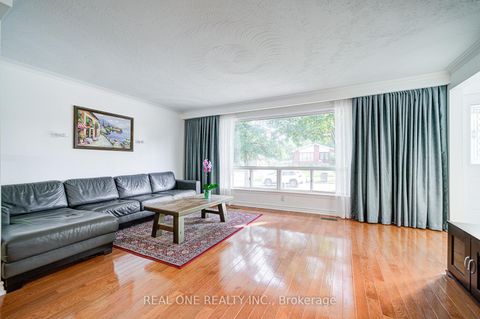 Photo 4 at 122 Marilake Drive, Malvern West, Toronto