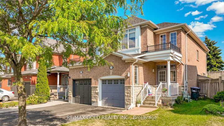 Photo 1 at 32 Rubysilver Drive, Vales of Castlemore, Brampton
