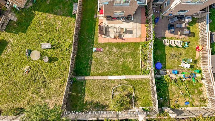 Photo 32 at 32 Rubysilver Drive, Vales of Castlemore, Brampton