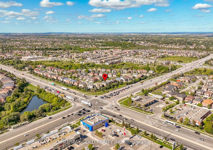 Photo 39 at 32 Rubysilver Drive, Vales of Castlemore, Brampton