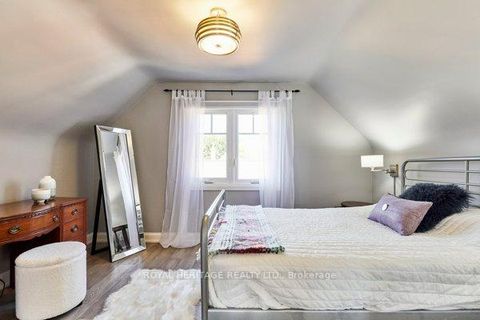 Photo 22 at 35 Glen Muir Drive, Cliffcrest, Toronto