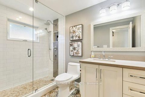 Photo 24 at 35 Glen Muir Drive, Cliffcrest, Toronto