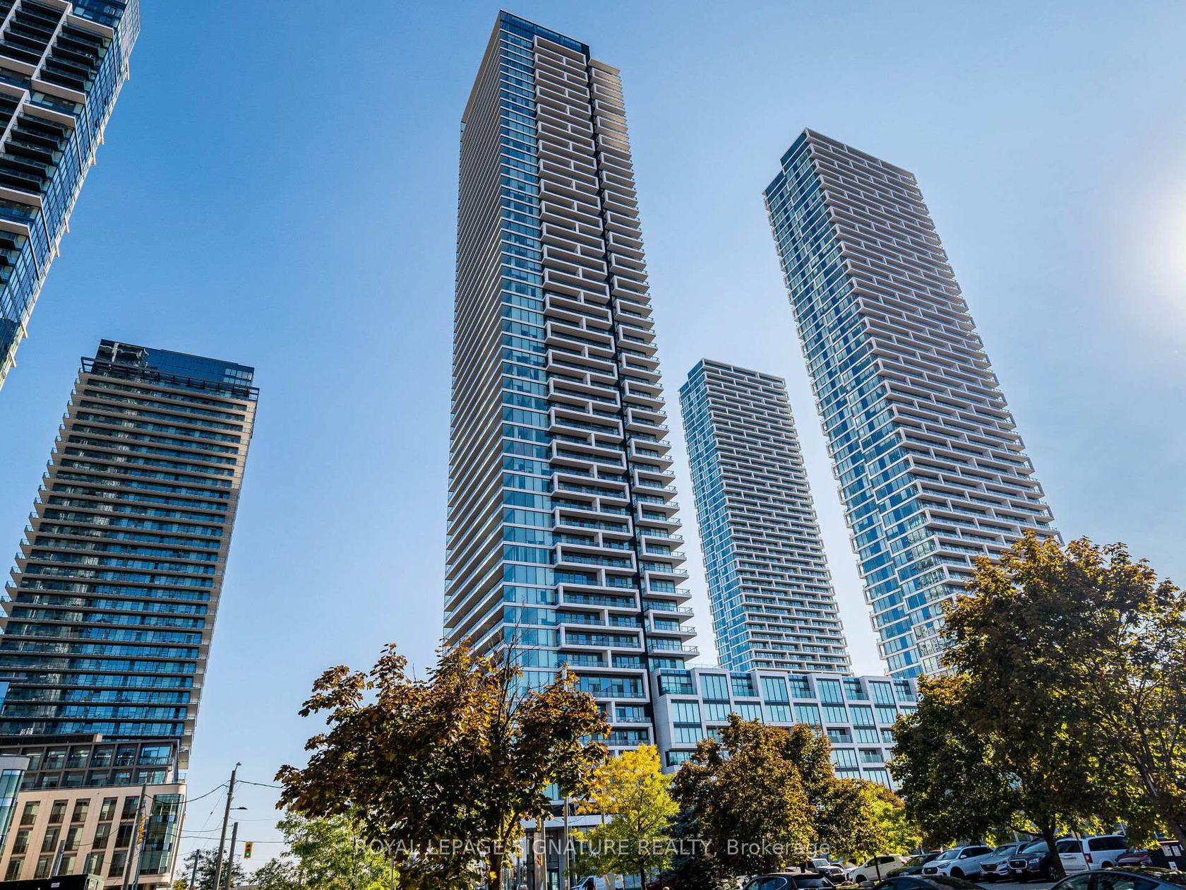 601 - 950 Portage Parkway, Vaughan Corporate Centre, Vaughan 