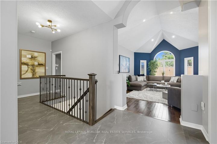 Photo 15 at 4334 Millcroft Park Drive, Rose, Burlington