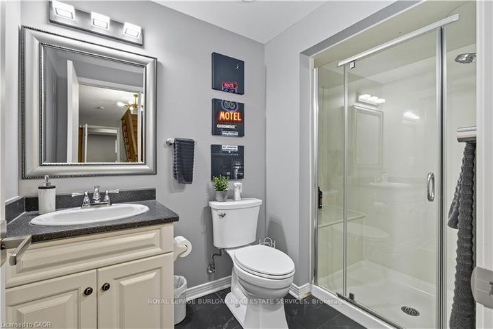 Photo 32 at 4334 Millcroft Park Drive, Rose, Burlington