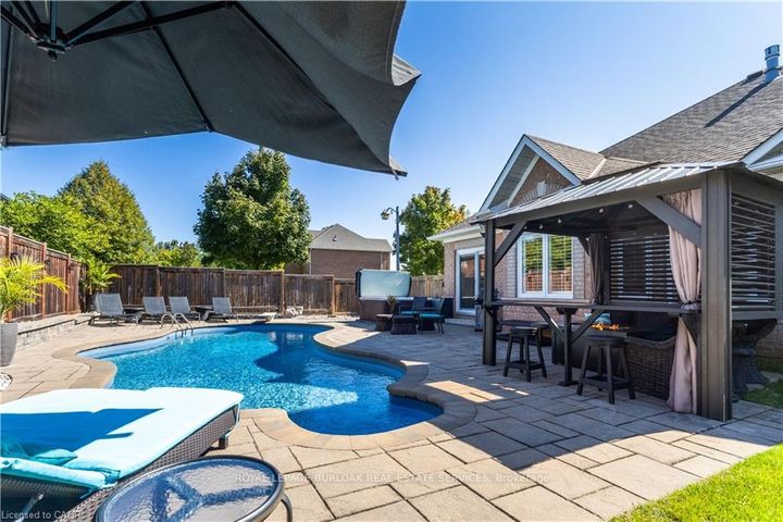 Photo 36 at 4334 Millcroft Park Drive, Rose, Burlington