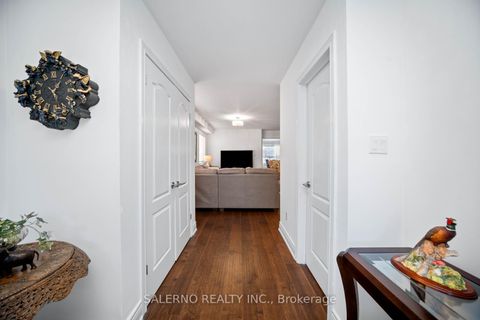 Photo 6 at 19 Ed Quigg Way, Sonoma Heights, Vaughan