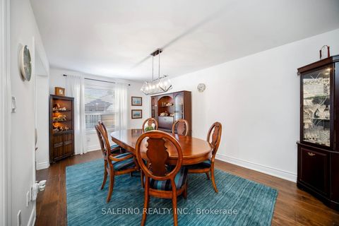 Photo 13 at 19 Ed Quigg Way, Sonoma Heights, Vaughan