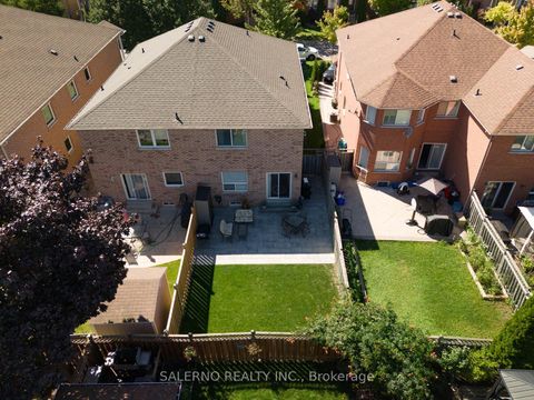 Photo 46 at 19 Ed Quigg Way, Sonoma Heights, Vaughan