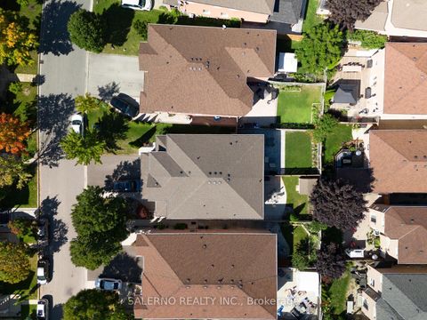 Photo 47 at 19 Ed Quigg Way, Sonoma Heights, Vaughan