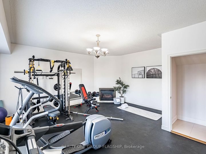 Photo 23 at 5290 Hilton Court, Central Erin Mills, Mississauga