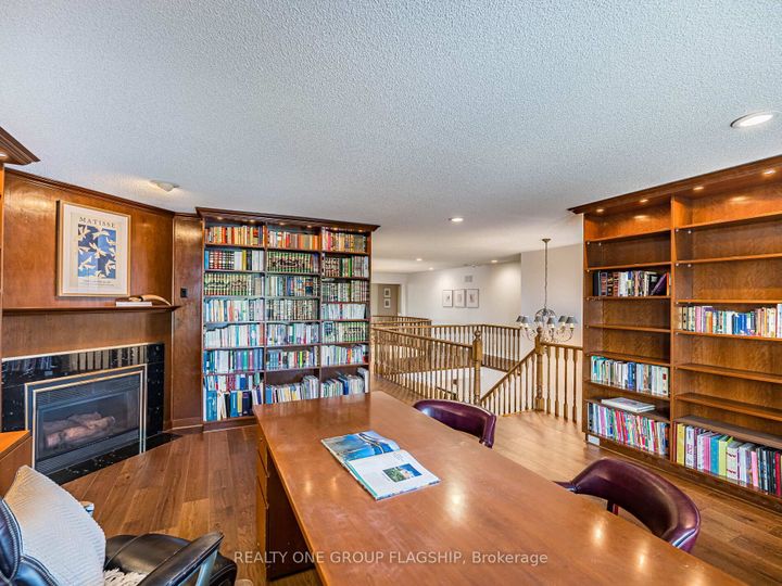 Photo 27 at 5290 Hilton Court, Central Erin Mills, Mississauga