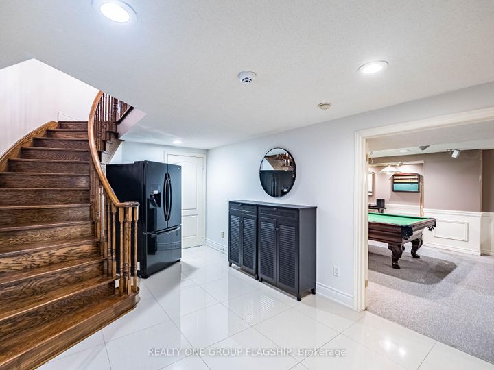 Photo 38 at 5290 Hilton Court, Central Erin Mills, Mississauga