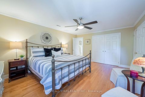 Photo 23 at 28 Cobblestone Drive, Don Valley Village, Toronto