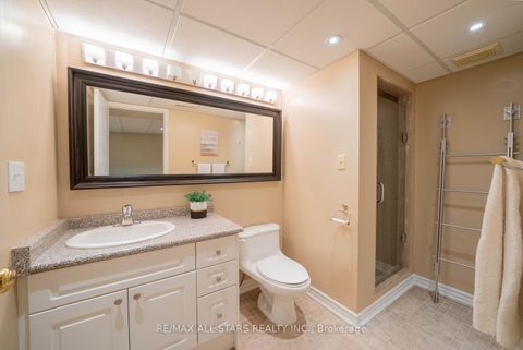 Photo 32 at 28 Cobblestone Drive, Don Valley Village, Toronto
