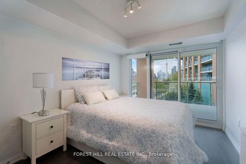 Photo 3 at 303 - 125 Western Battery Road, Niagara, Toronto