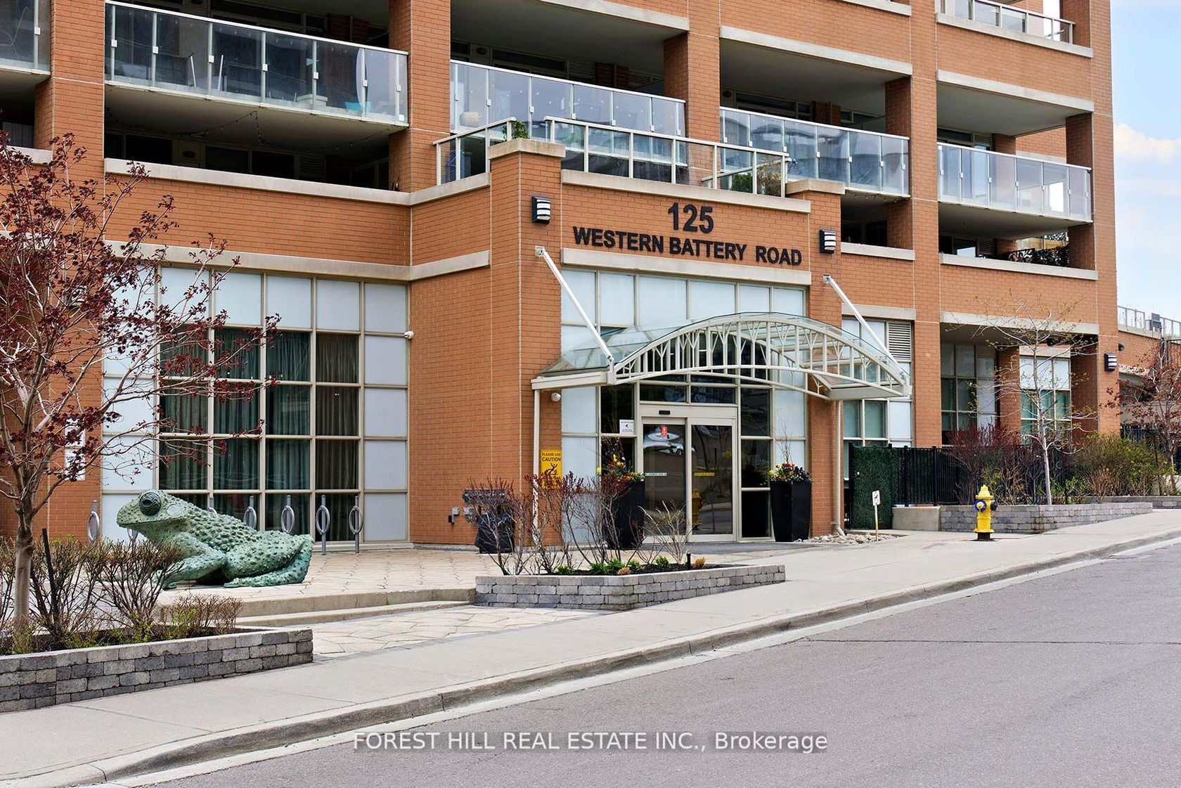 303 - 125 Western Battery Road, Niagara, Toronto 