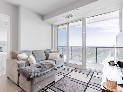 Photo 14 at 1114 - 7895 Jane Street, Concord, Vaughan