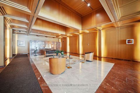 Photo 3 at 601 - 480 Queens Quay W, Waterfront Communities C1, Toronto
