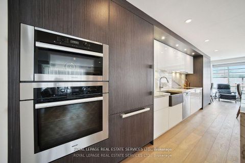 Photo 29 at 601 - 480 Queens Quay W, Waterfront Communities C1, Toronto
