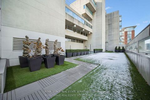 Photo 48 at 601 - 480 Queens Quay W, Waterfront Communities C1, Toronto