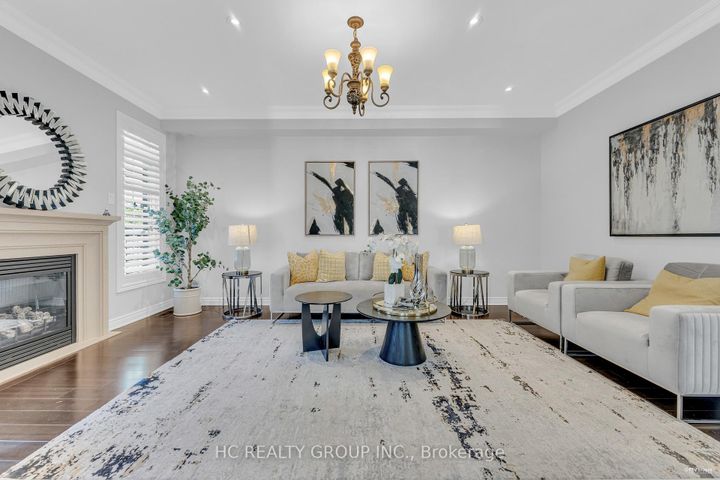 Photo 11 at 56 William Bartlett Drive, Berczy, Markham
