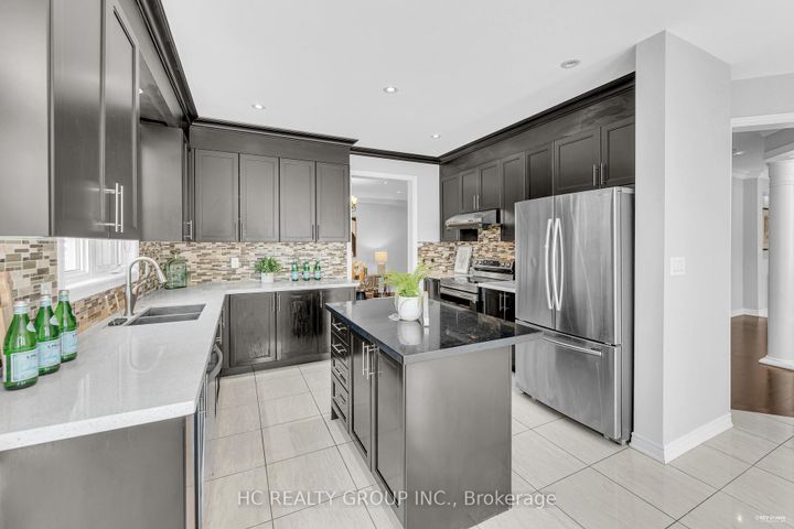 Photo 15 at 56 William Bartlett Drive, Berczy, Markham