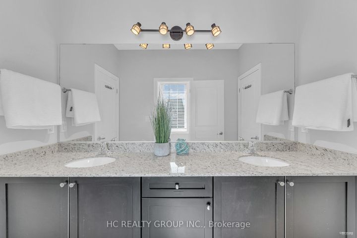 Photo 30 at 56 William Bartlett Drive, Berczy, Markham