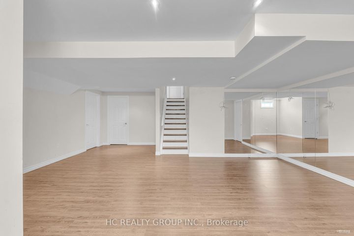 Photo 34 at 56 William Bartlett Drive, Berczy, Markham